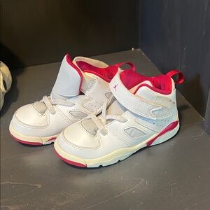 Jordan Kids Sneakers in White and Red